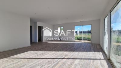 Maison - 103 m² - 4 pièces