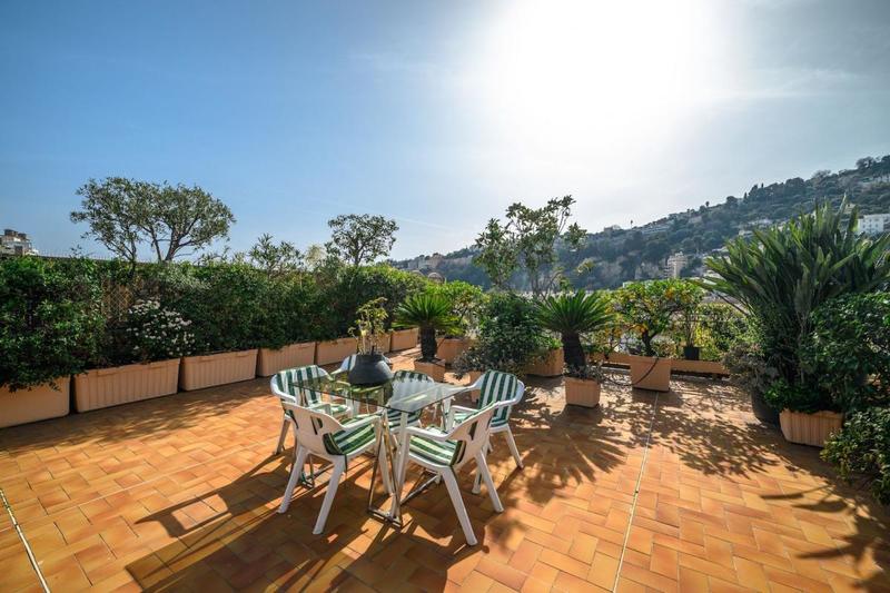 Appartement - 135 m² - 6 pièces