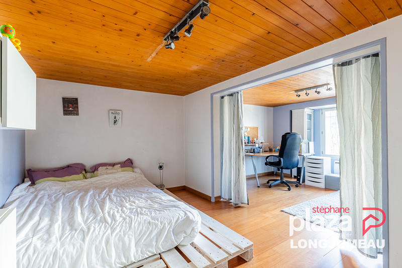 Maison - 297 m² - 8 pièces