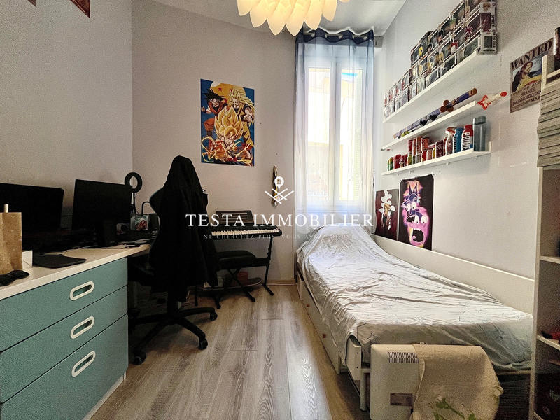 Appartement - 85 m² - 4 pièces