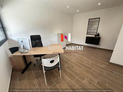 Local d'activités - 185 m²