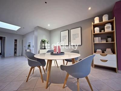 Maison - 100 m² - 5 pièces