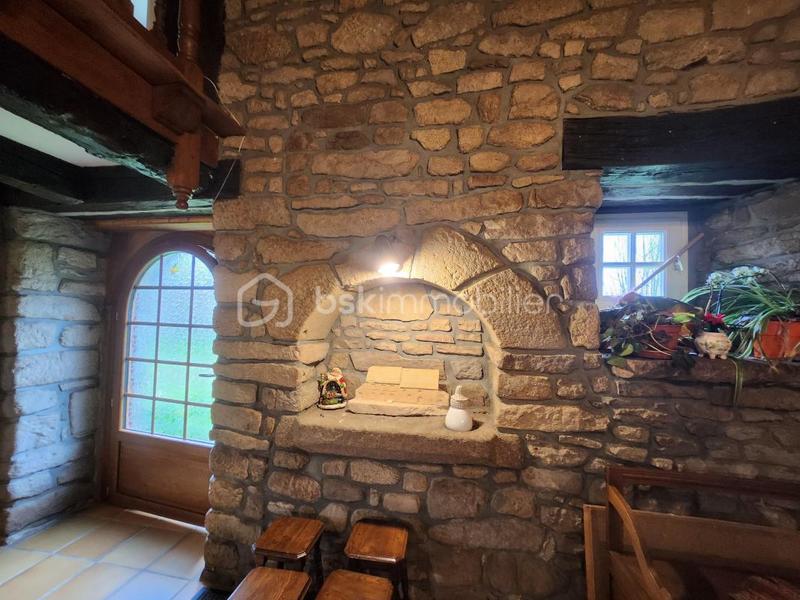 Maison en pierre - 187 m² - 7 pièces