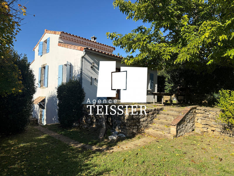 Maison - 74 m² - 6 pièces