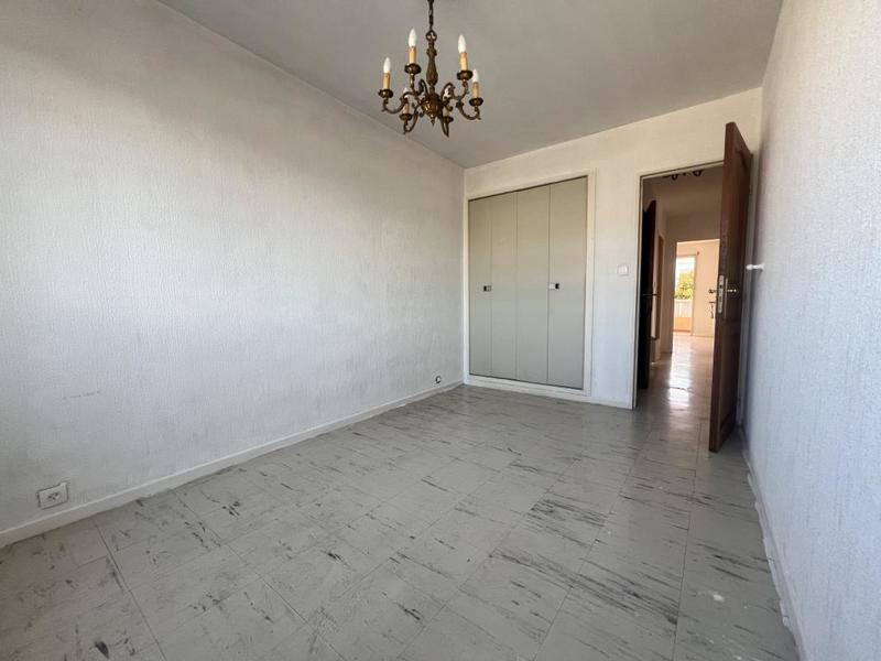 Appartement - 109 m² - 6 pièces