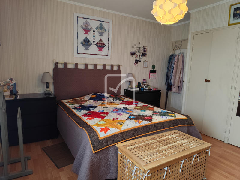 Maison - 167 m² - 8 pièces