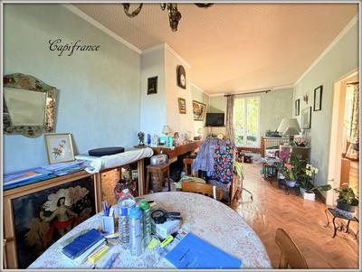 Maison - 69 m² - 5 pièces