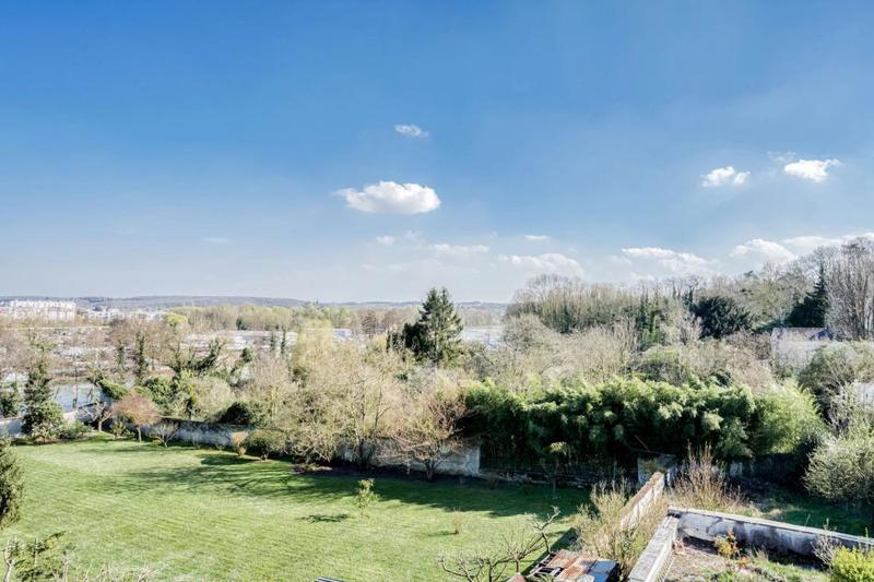 Maison de maîtres - 246 m² - 10 pièces