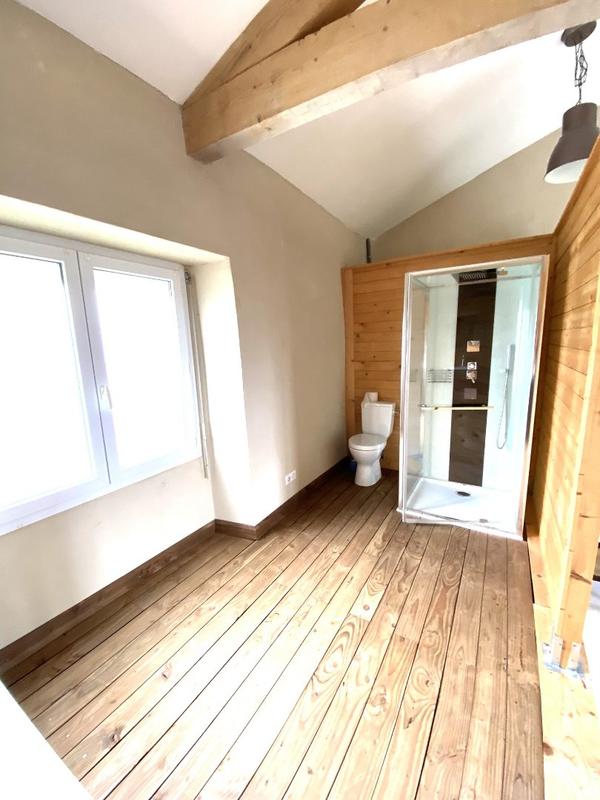 Maison - 177 m² - 5 pièces