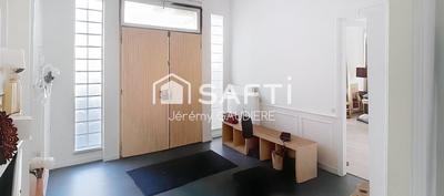 Maison - 195 m² - 6 pièces