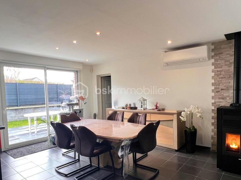 Maison - 97 m² - 4 pièces