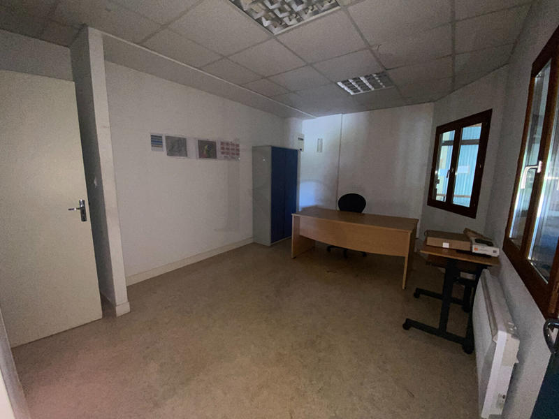 Local commercial - 300 m²