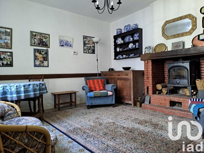 Maison - 280 m² - 12 pièces