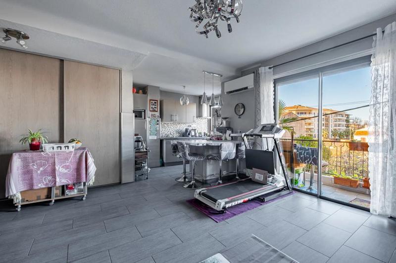 Appartement - 55 m² - 2 pièces