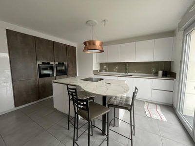 Appartement - 118 m² - 5 pièces