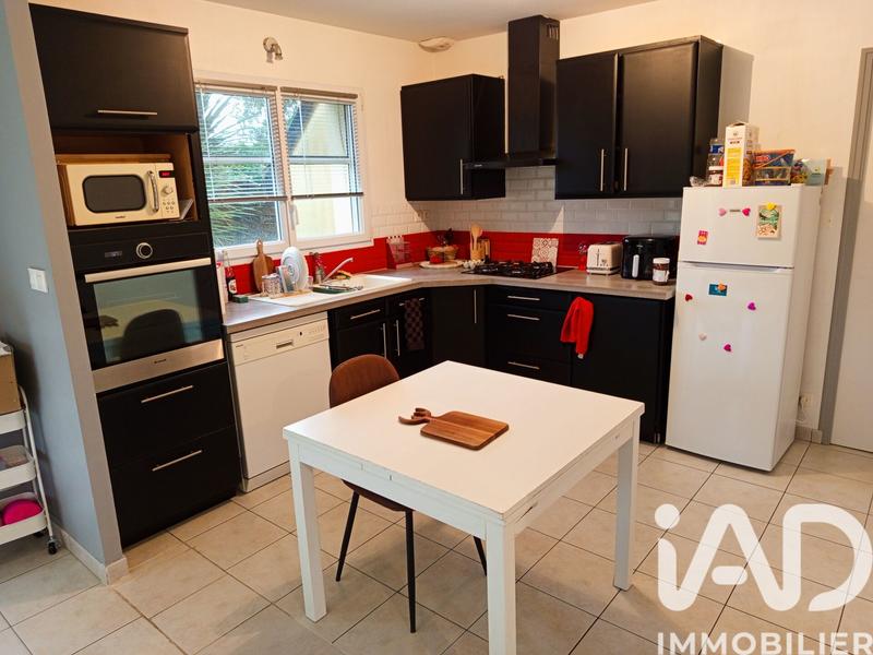 Maison - 96 m² - 5 pièces