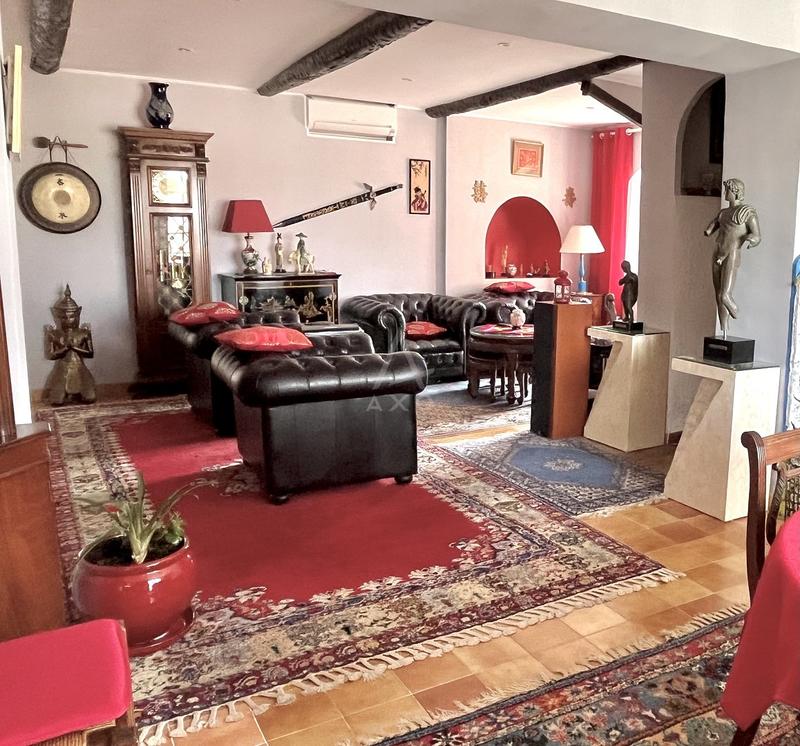 Maison - 145 m² - 7 pièces