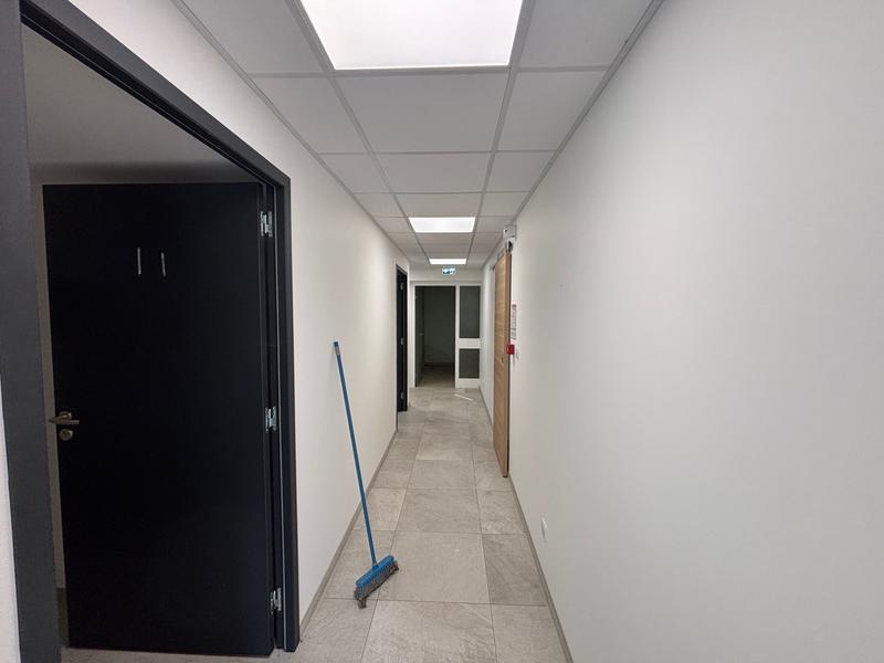 Local commercial - 195 m²