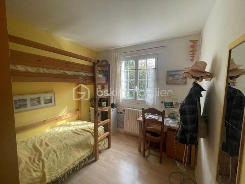 Maison - 175 m² - 7 pièces