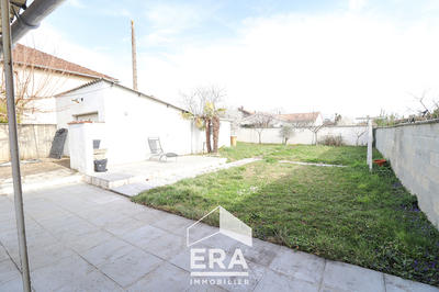 Maison - 140 m² - 8 pièces