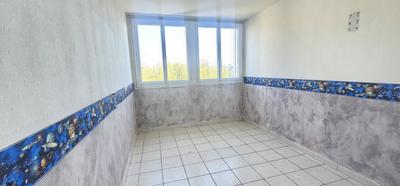 Appartement - 70 m² - 4 pièces