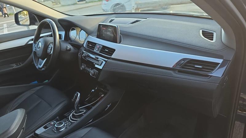 Bmw X2 18i sDrive 1.5i 140 Dct7 Premiere - Automatique