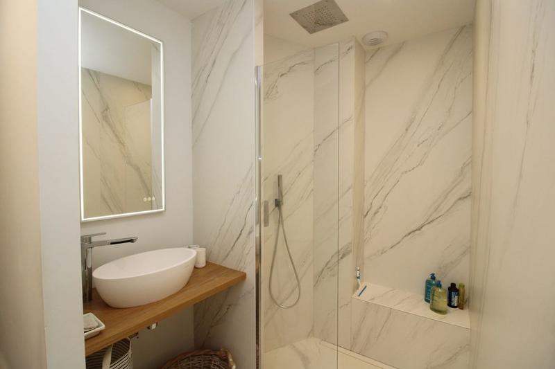 Appartement - 155 m² - 6 pièces