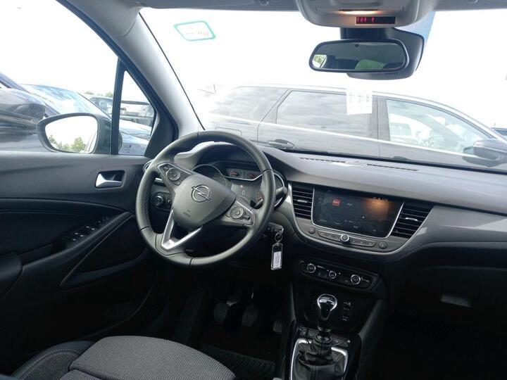 Opel Crossland (2) 1.2 Turbo 110 Elegance