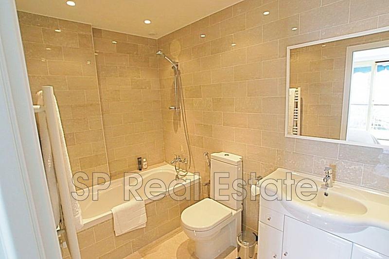 Appartement - 110 m² - 4 pièces