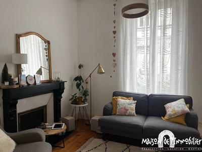 Maison - 85 m² - 5 pièces