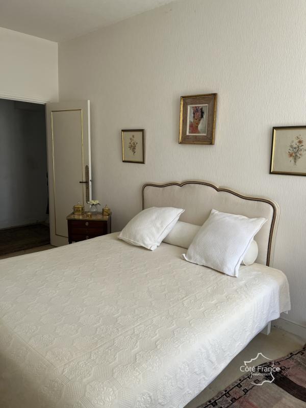 Mas - 258 m² - 5 pièces