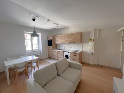 Studio - 33 m² - 1 pièce