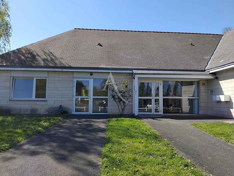 Bureau - 16 m² - 8 pièces