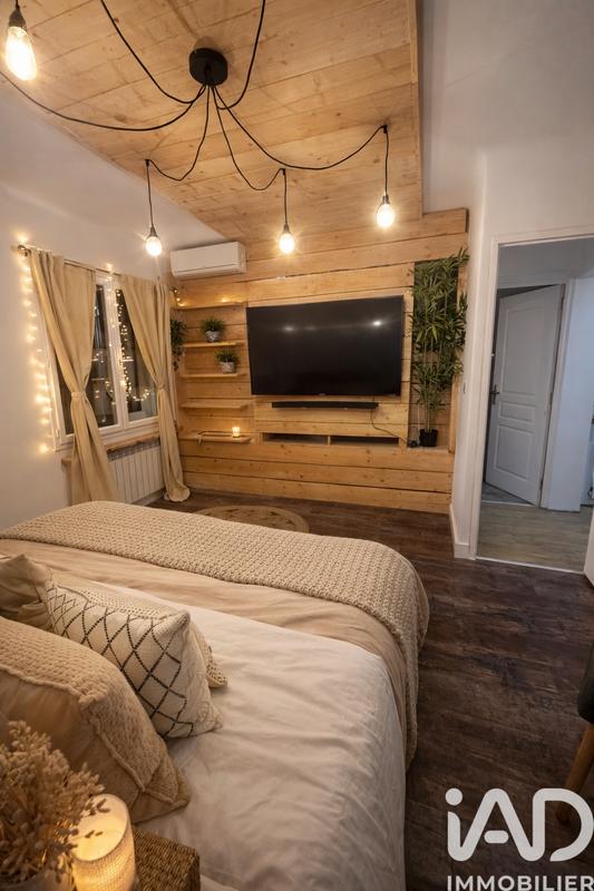 Appartement - 93 m² - 4 pièces