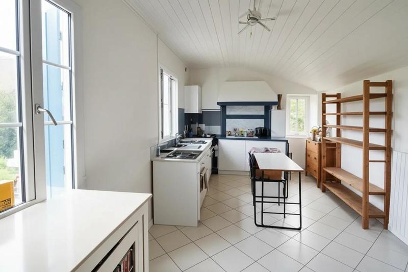 Maison - 200 m² - 8 pièces