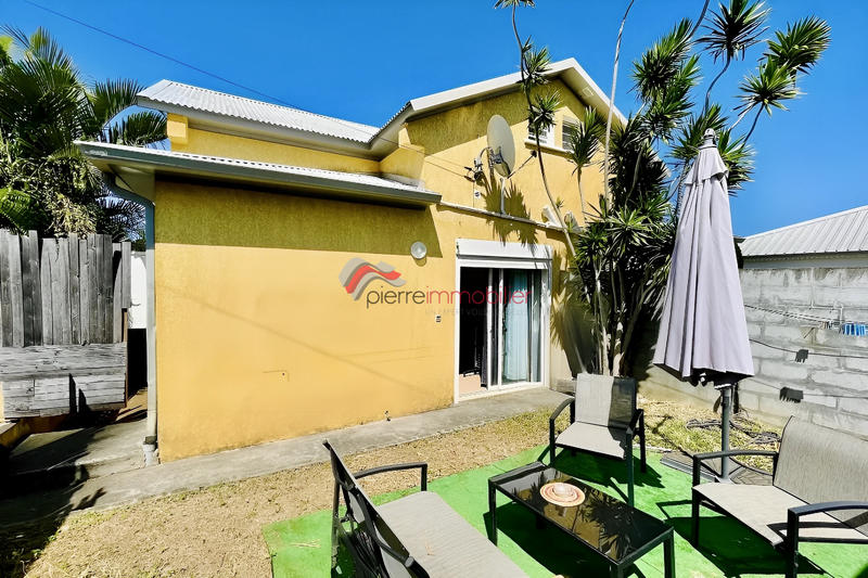 Immeuble - 256 m² - 13 pièces