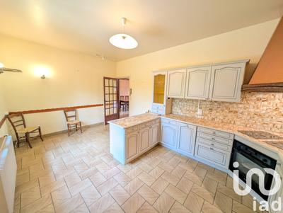 Maison - 191 m² - 9 pièces