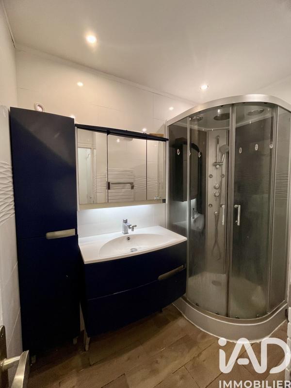 Appartement - 81 m² - 5 pièces