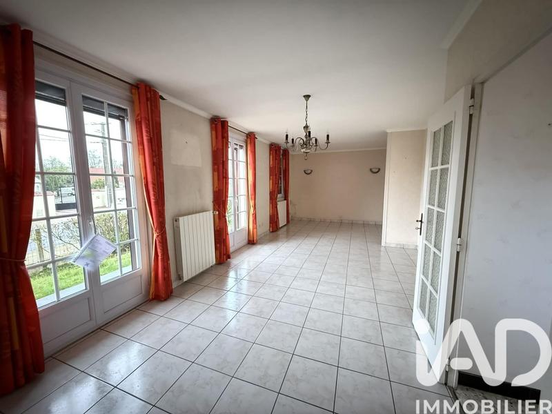 Maison - 98 m² - 6 pièces