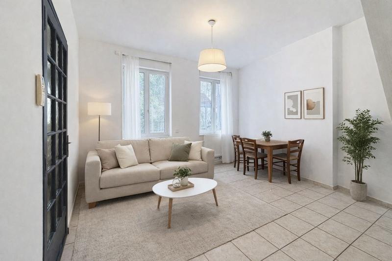 Maison - 94 m² - 6 pièces