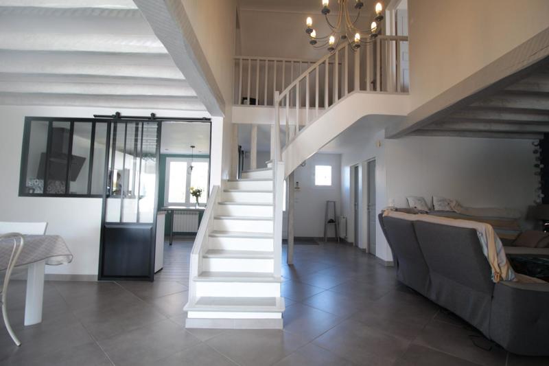 Maison - 195 m² - 8 pièces