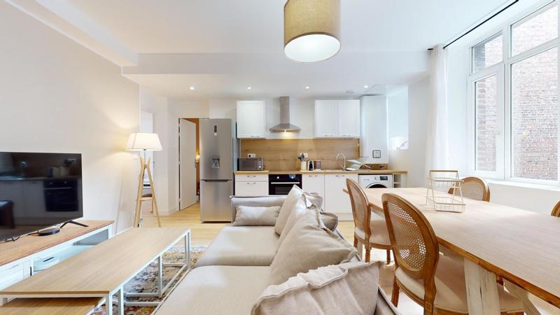 Appartement - 76 m² - 5 pièces