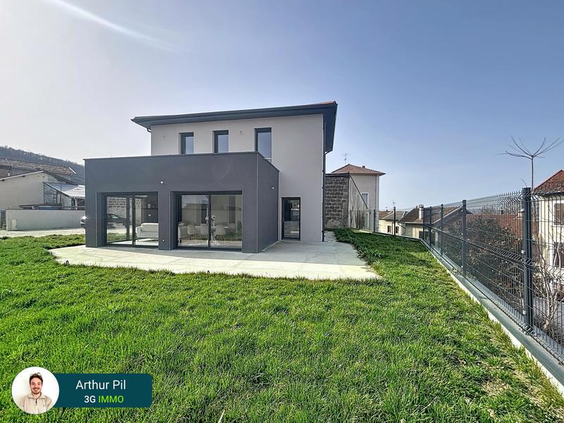 Maison - 125 m² - 5 pièces