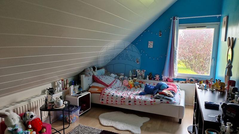 Maison - 156 m² - 8 pièces