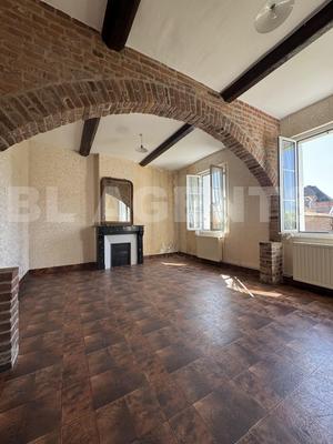 Maison - 95 m² - 5 pièces