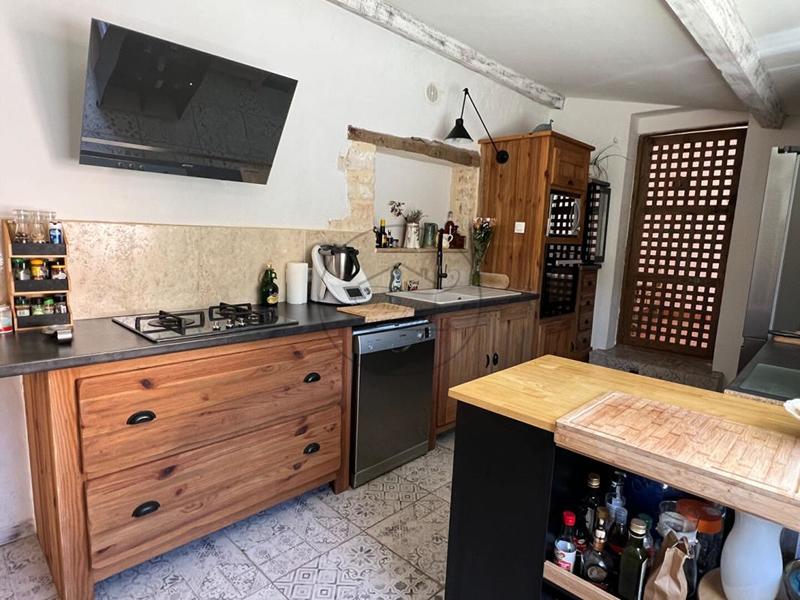 Maison chambre d'hôtes - 209 m² - 8 pièces