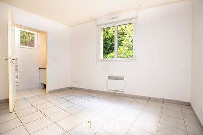 Appartement - 88 m² - 4 pièces