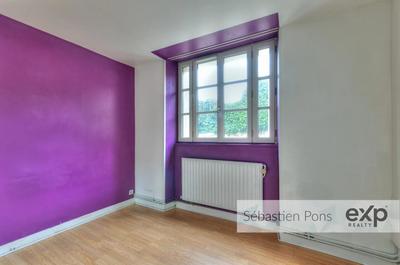 Appartement - 79 m² - 4 pièces