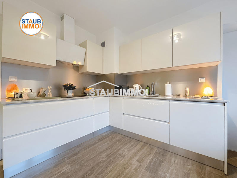 Appartement - 98 m² - 3 pièces