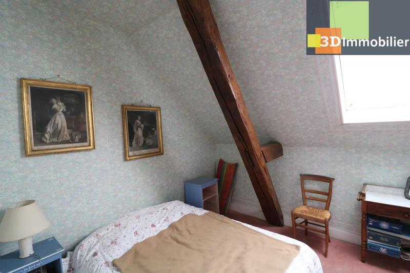 Maison - 233 m² - 8 pièces